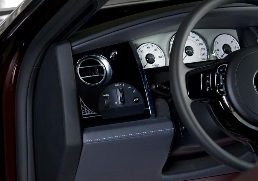  Rolls-Royce Ghost Canton Glory 2014 года  (фото 3 из 6)
